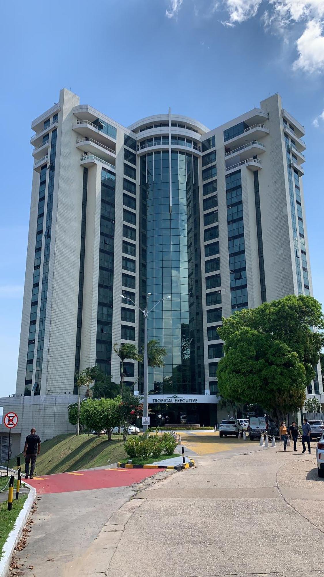 Apartamento No Tropical Executive Hotel Com Varanda, 1 Cama De Casal E 2 Camas De Solteiro Manaus Zewnętrze zdjęcie